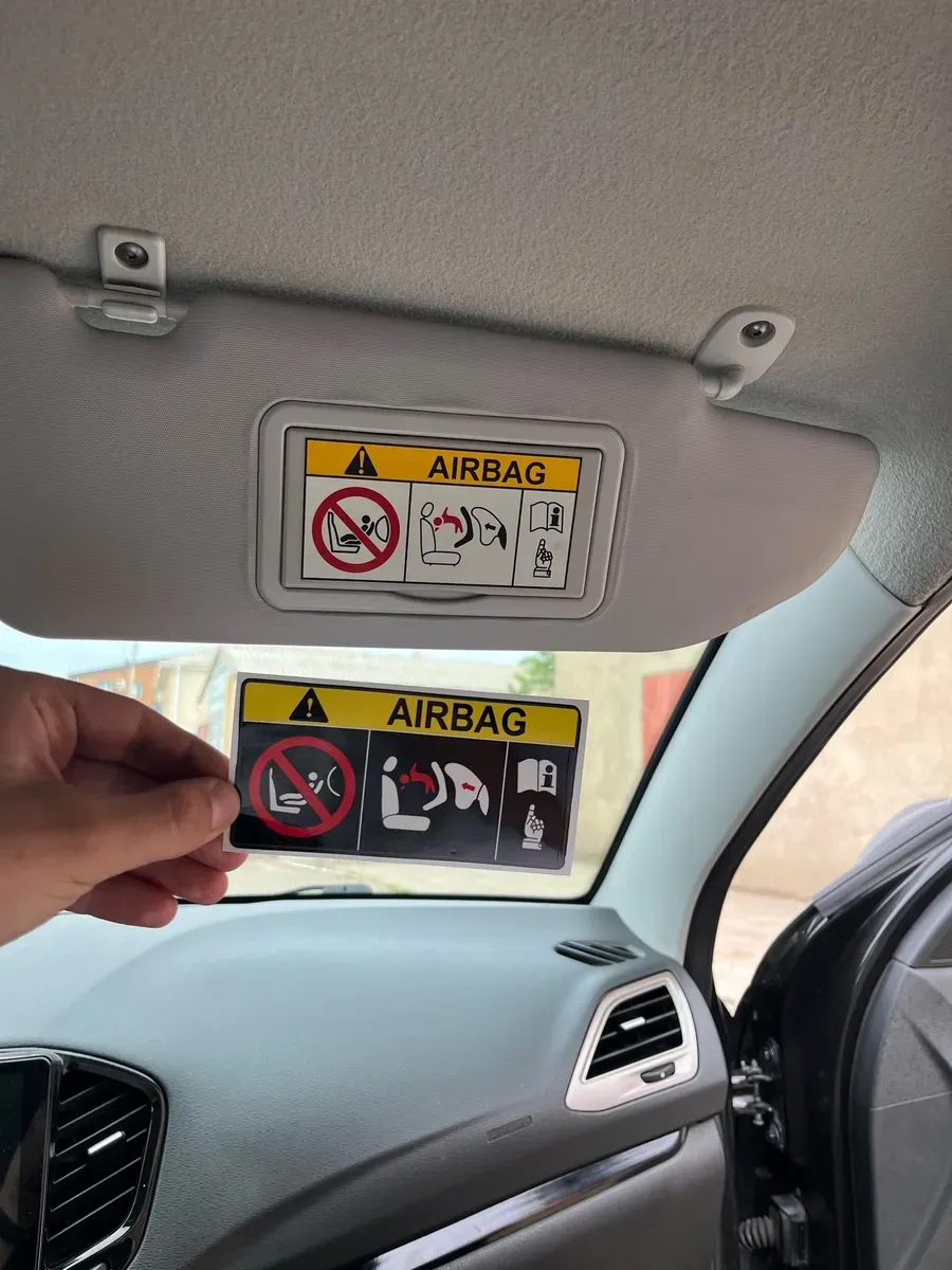 Авто наклейка с технической информацией AIRBAG