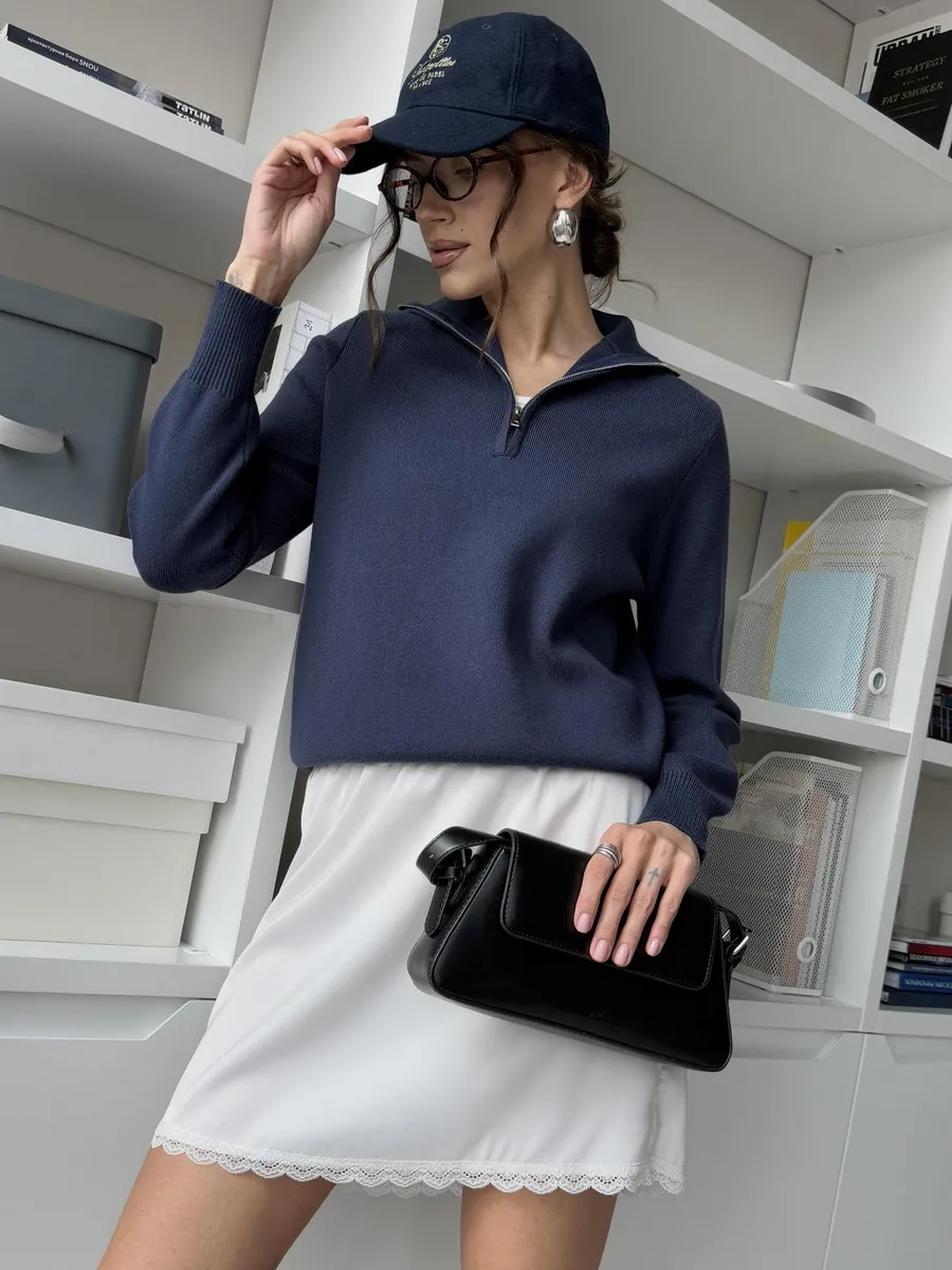 Кофта полузамок с горлом на молнии