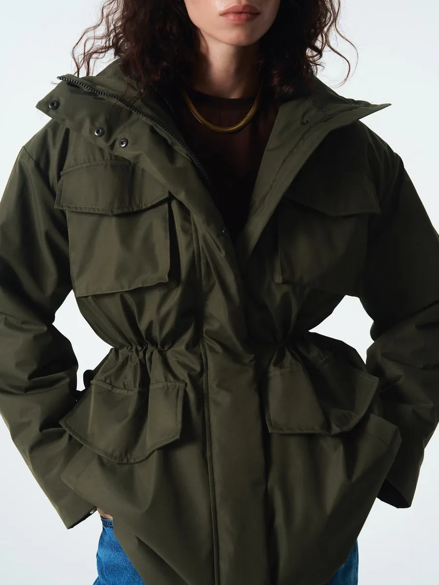 Куртка демисезонная с кулиской на весну