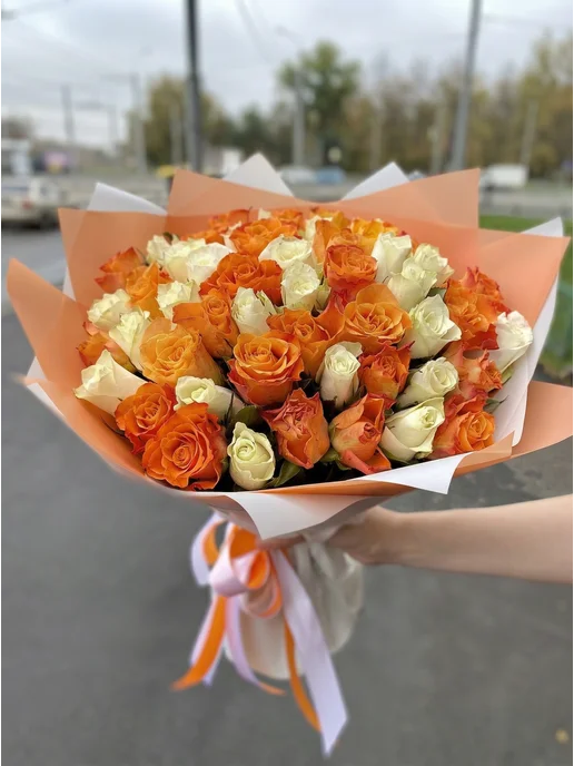 ROZA4U Букет живых цветов 51 роза белого и розового цветов, белый, фото 3