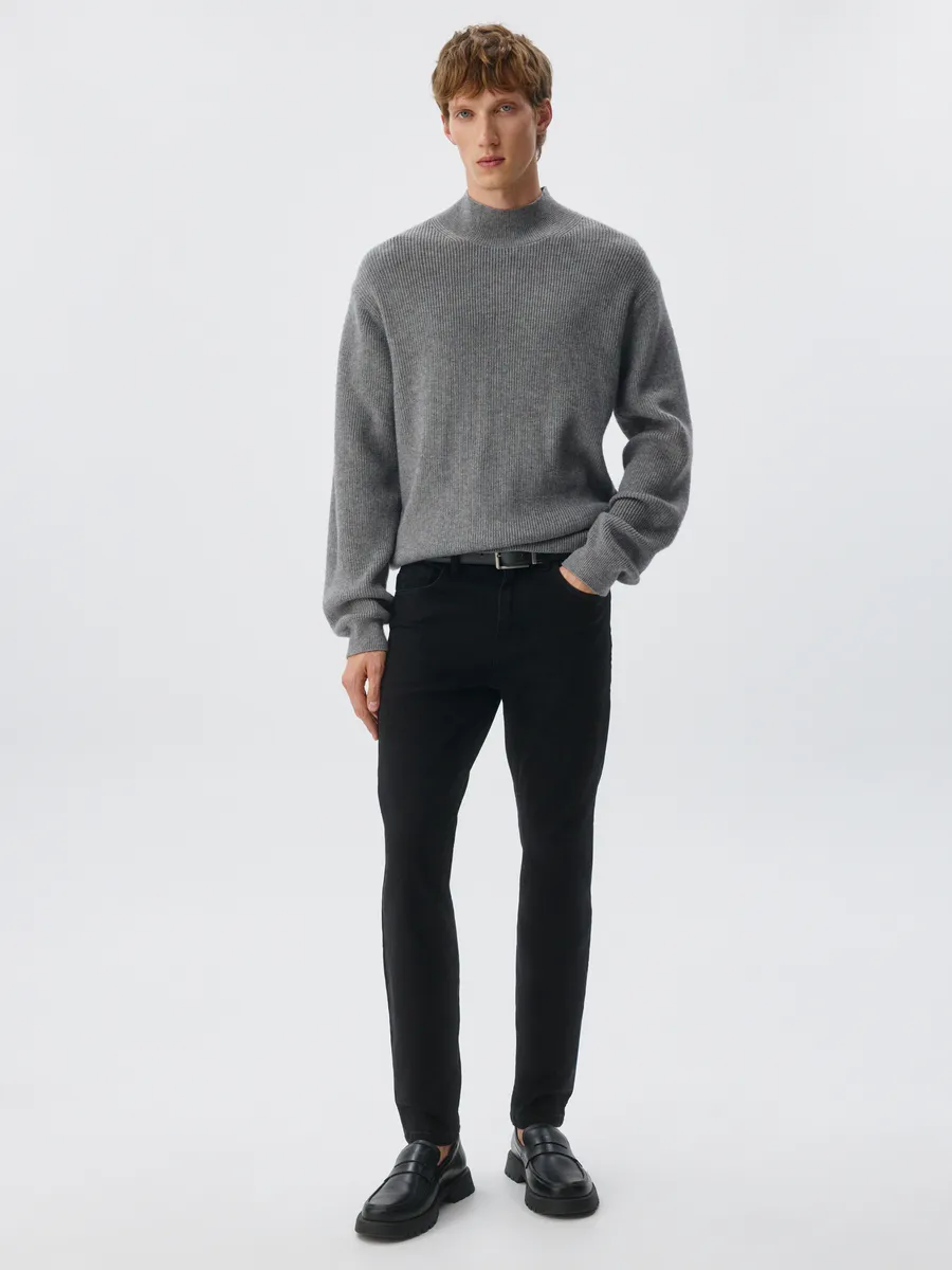 Джинсы SLIM FIT со средней посадкой